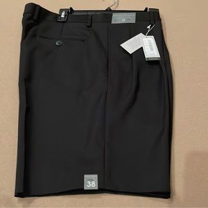 Daniel Cremieux mens shorts size 38 waist NWT price is firm